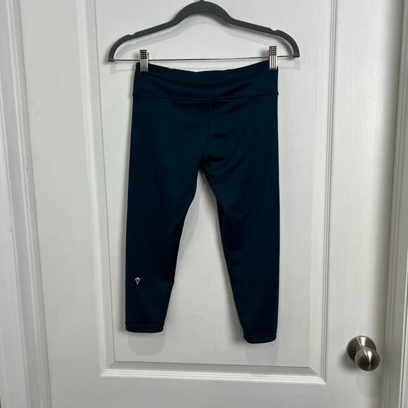 Lot of Girls Ivivva Leggings Black Floral Navy/Reversible Girl's Size 12 - Picture 8 of 11